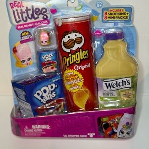 Shopkins “Real Littles Lil Shopper Pack”